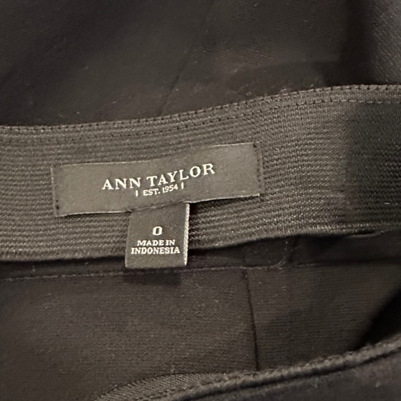 Ann Taylor Classic Black Pencil Skirt - Picture 5 of 9